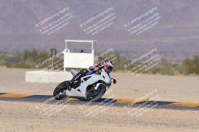 media/Dec-09-2023-SoCal Trackdays (Sat) [[76a8ac2686]]/Turn 4 Set 2 (1130am)/